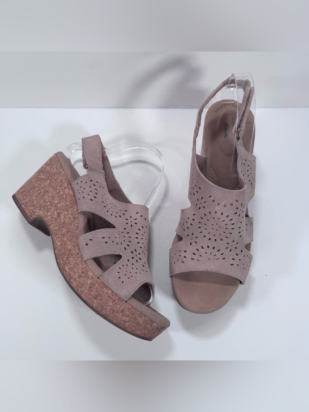 Clarks Perforated Tan Suede Giselle Bay Cork Wedge Sandals Women Size 11M